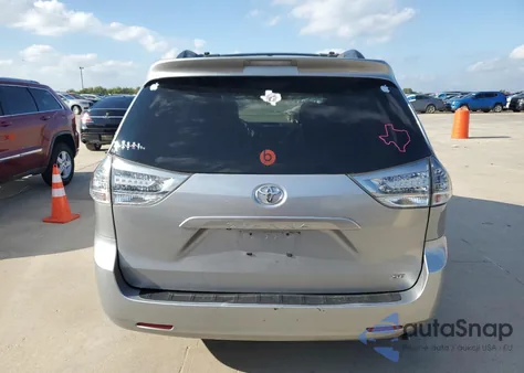 2011 Toyota Sienna Sport из США, поврежденный, VIN 5TDXK3DC1BS041655